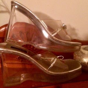 Vintage 90’s Lucite Platform